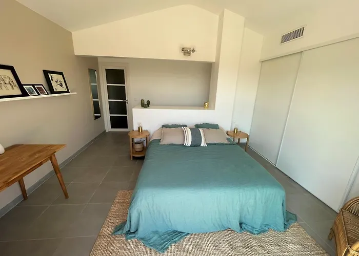 Terra Vecchia, 6 Ou 12 Personnes, Vue Imprenable, Piscine Chauffee