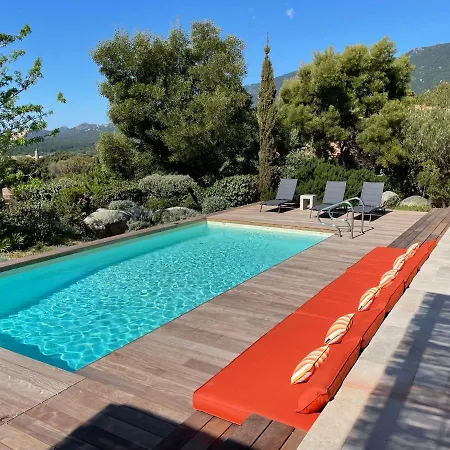 Terra Vecchia, 6 Ou 12 Personnes, Vue Imprenable, Piscine Chauffee