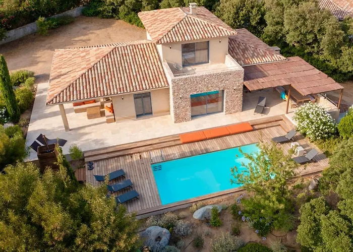 Terra Vecchia, 6 Ou 12 Personnes, Vue Imprenable, Piscine Chauffee *